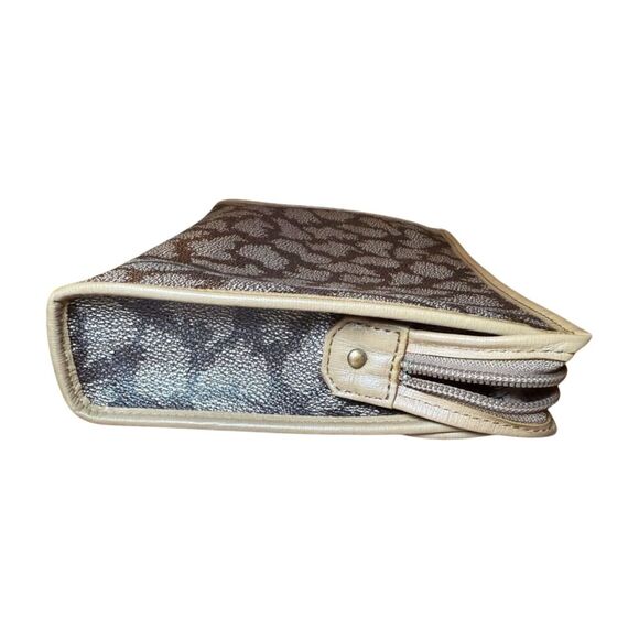 Vintage Yves Saint Laurent Giraffe Print Clutch/Pouch - Picture 6 of 10